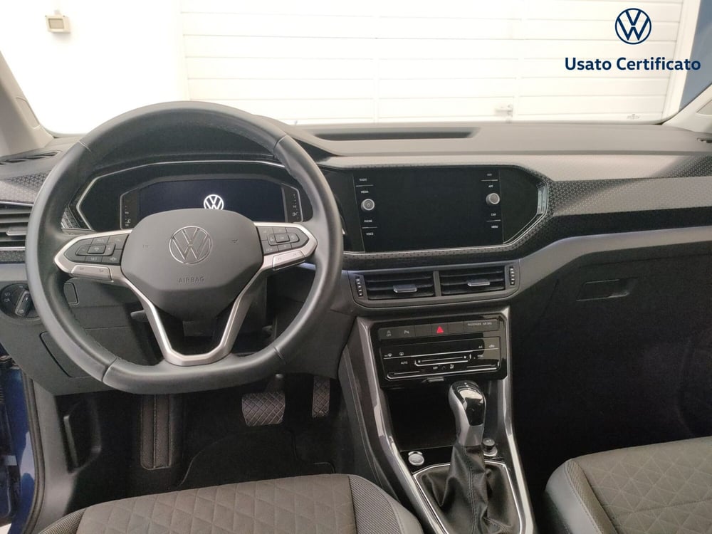 Volkswagen T-Cross usata a Varese (12)
