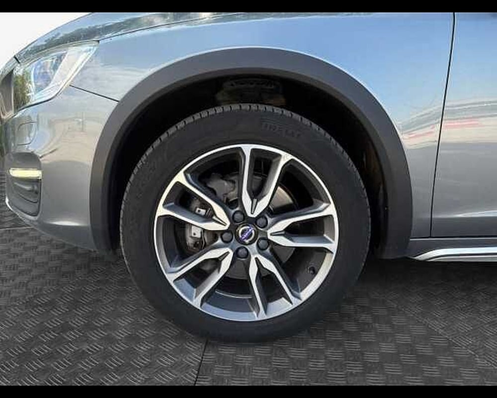 Volvo V60 Cross Country usata a Ravenna (14)