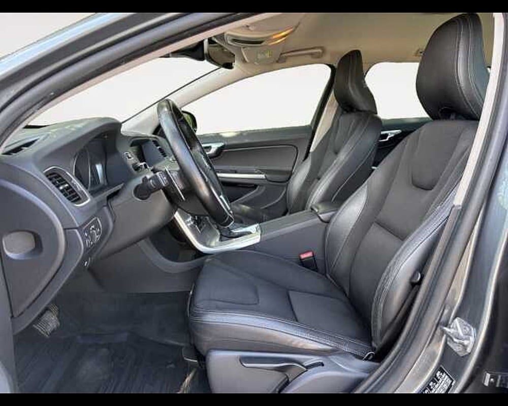 Volvo V60 Cross Country usata a Ravenna (9)
