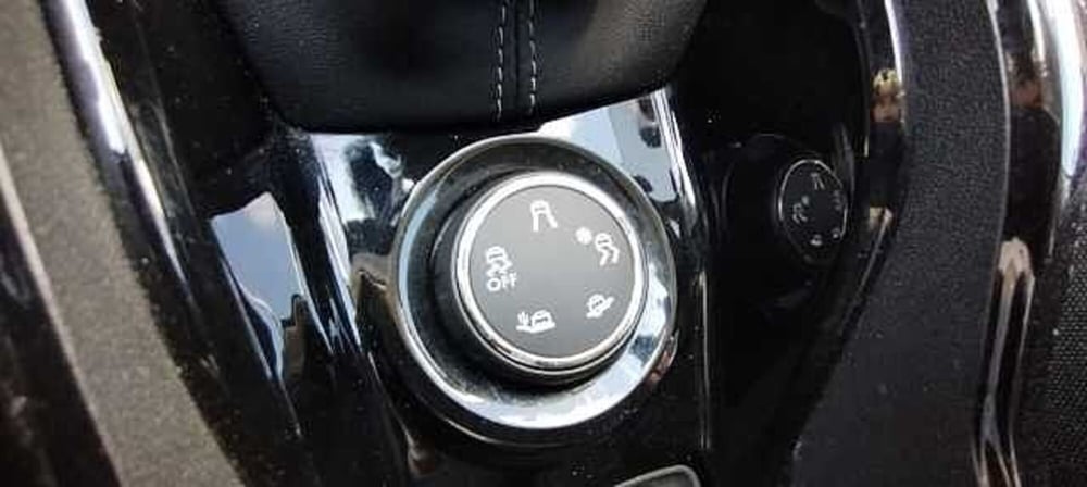 Peugeot 2008 usata a Viterbo (13)