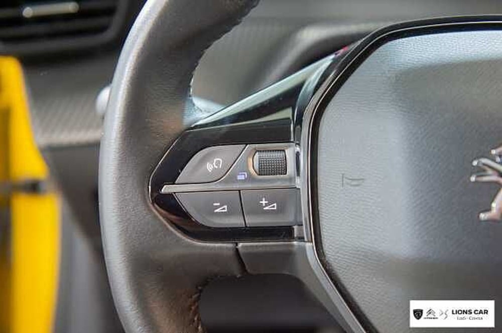 Peugeot 208 usata a Lodi (14)