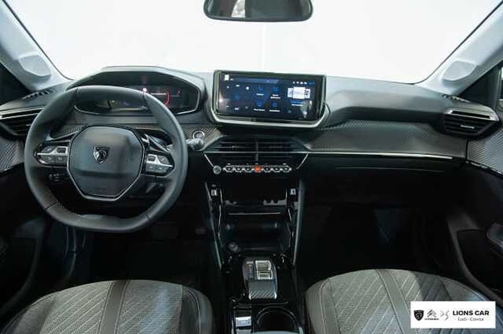 Peugeot 208 nuova a Lodi (12)