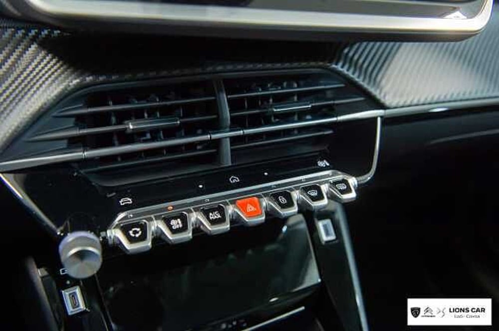 Peugeot 208 nuova a Lodi (14)