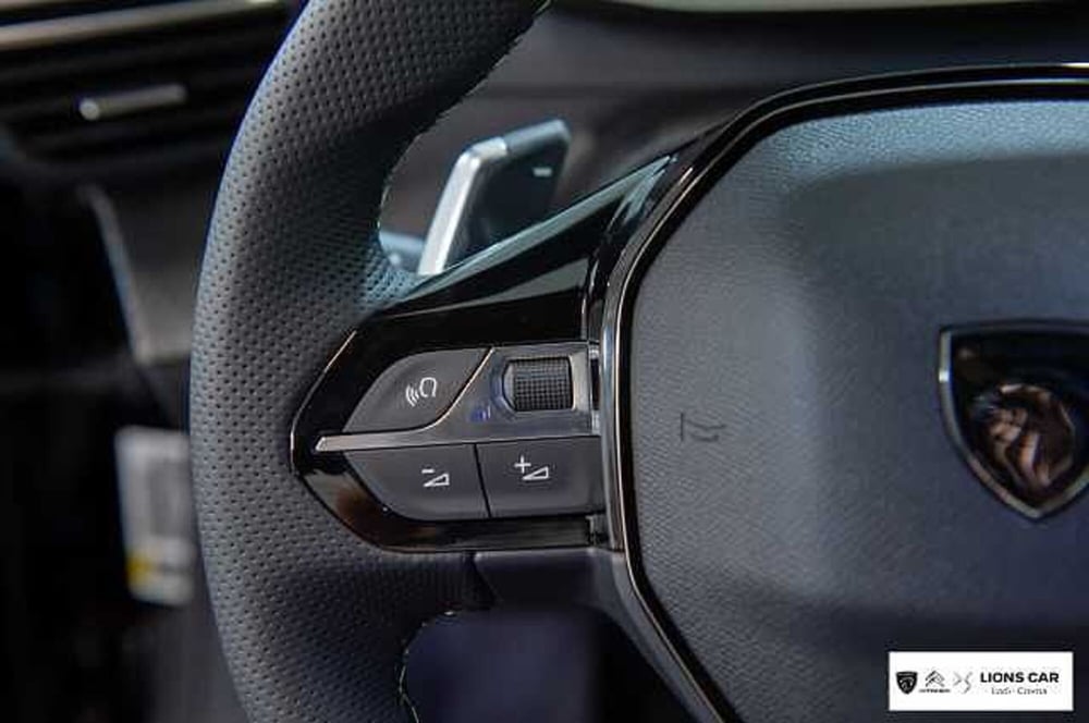 Peugeot 2008 nuova a Lodi (14)