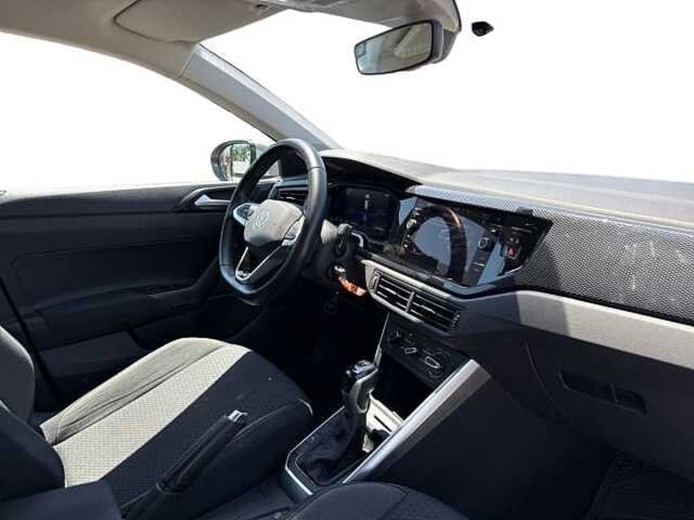 Volkswagen Taigo usata a Napoli (12)