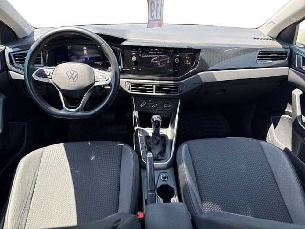 Volkswagen Taigo usata a Napoli (13)