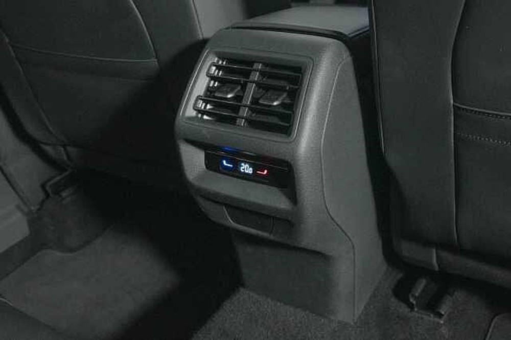 Volkswagen Tiguan usata a Como (12)