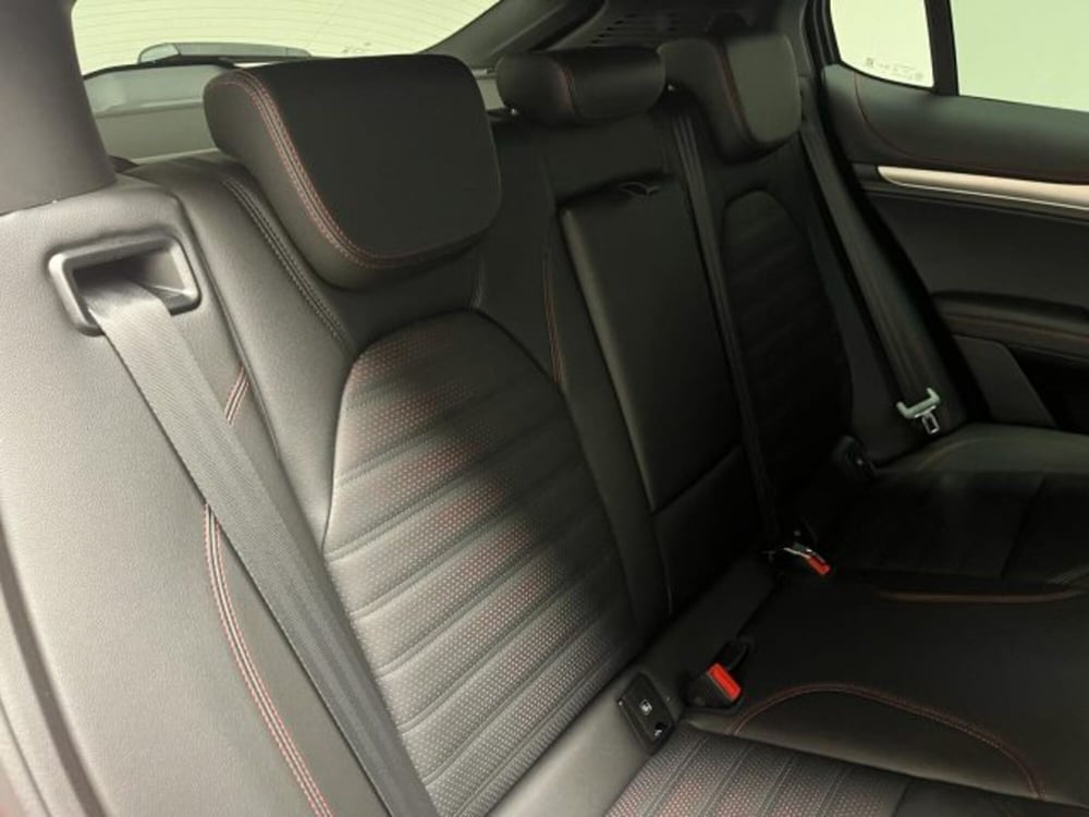 Alfa Romeo Stelvio nuova a Biella (10)