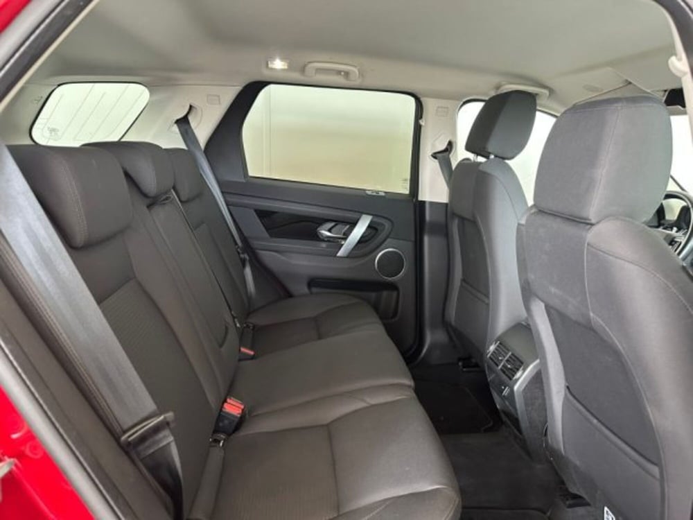 Land Rover Discovery Sport usata a Modena (5)