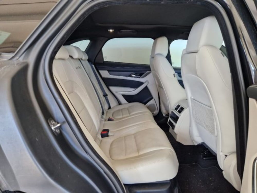Jaguar F-Pace usata a Modena (5)