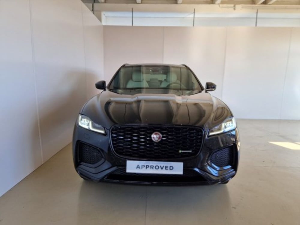 Jaguar F-Pace usata a Modena (8)