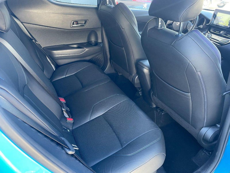 Toyota Toyota C-HR usata a Lecce (20)