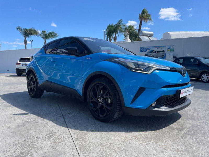 Toyota Toyota C-HR usata a Lecce (9)