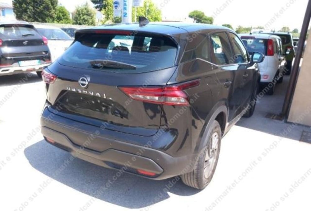 Nissan Qashqai usata a Lecce (2)