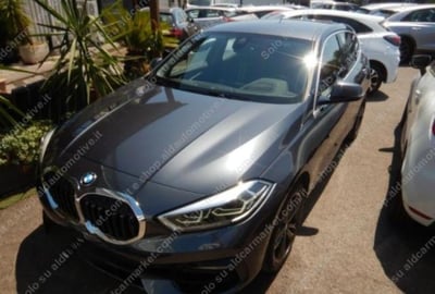 BMW Serie 1 118d 5p. Sport del 2021 usata a Tricase
