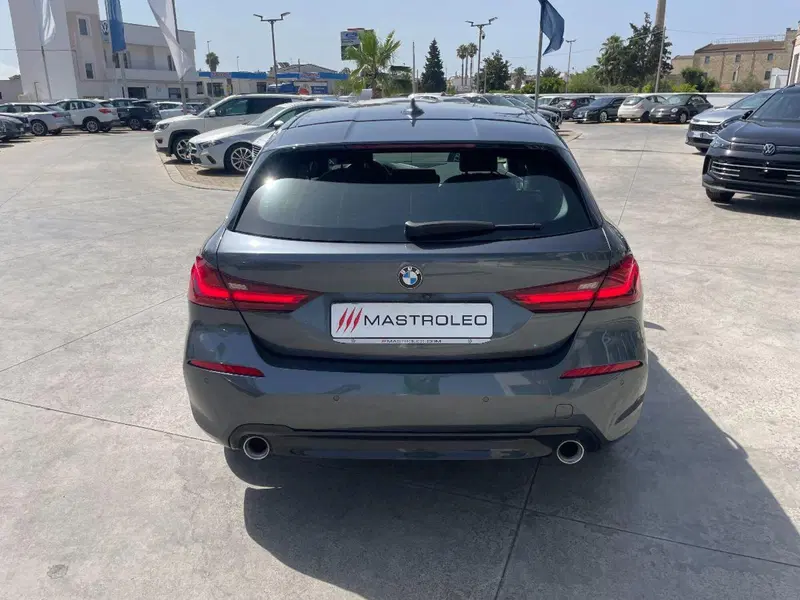 BMW Serie 1 usata a Lecce (13)