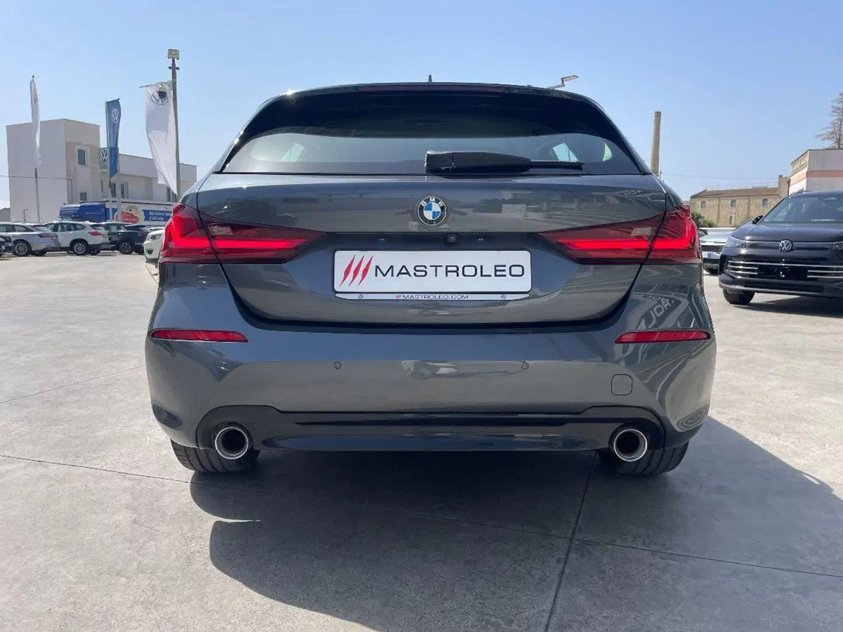 BMW Serie 1 usata a Lecce (14)