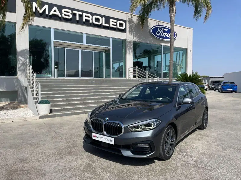 BMW Serie 1 usata a Lecce (2)