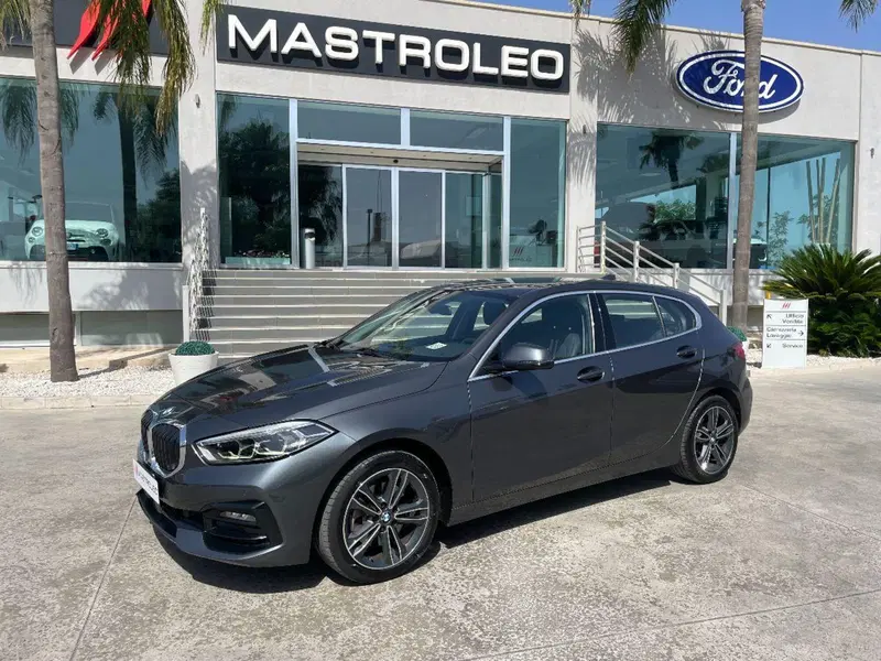 BMW Serie 1 usata a Lecce (3)