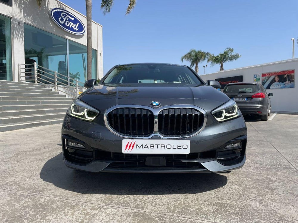 BMW Serie 1 usata a Lecce (7)