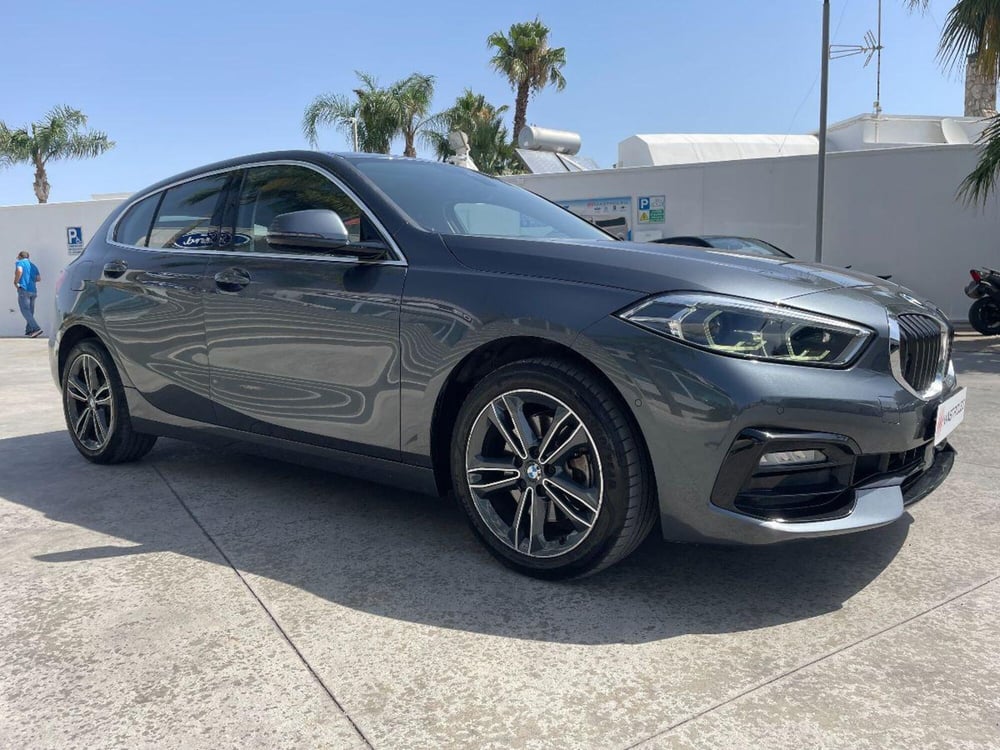 BMW Serie 1 usata a Lecce (9)