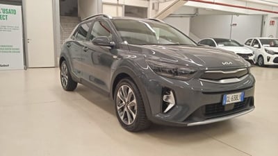 Kia Stonic 1.0 T-GDi 100 CV MHEV iMT Style del 2022 usata a Torino