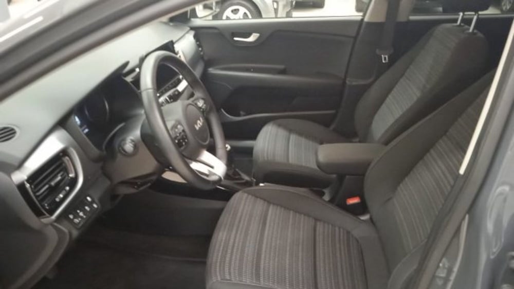 Kia Stonic usata a Torino (7)