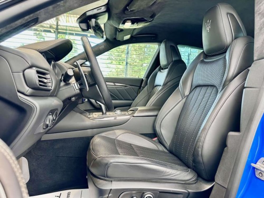 Maserati Levante usata a Torino (10)