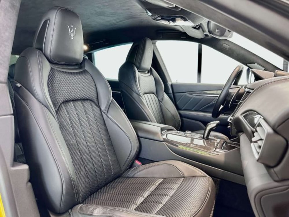 Maserati Levante usata a Torino (13)