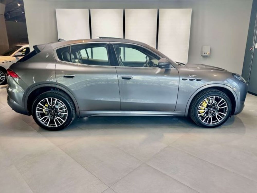 Maserati Grecale usata a Torino (5)