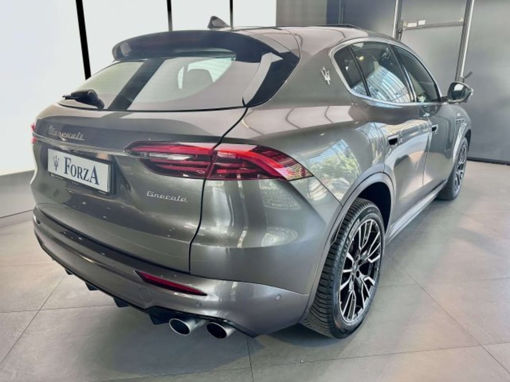 Maserati Grecale usata a Torino (6)