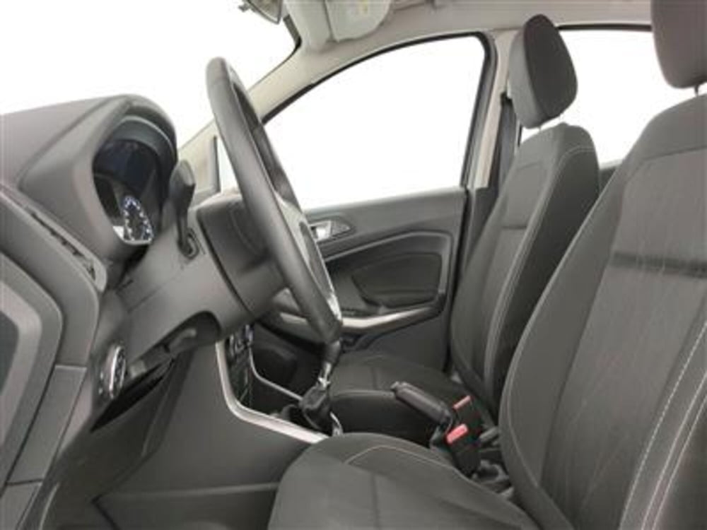 Ford EcoSport usata a Bari (13)