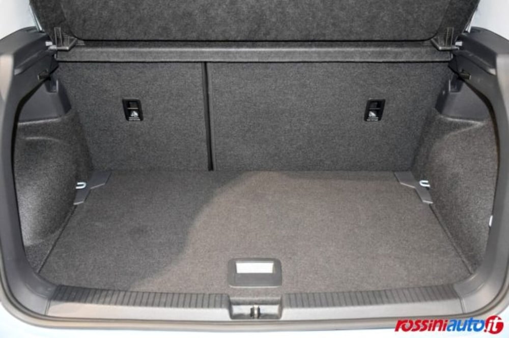 Volkswagen T-Cross usata a Brescia (16)