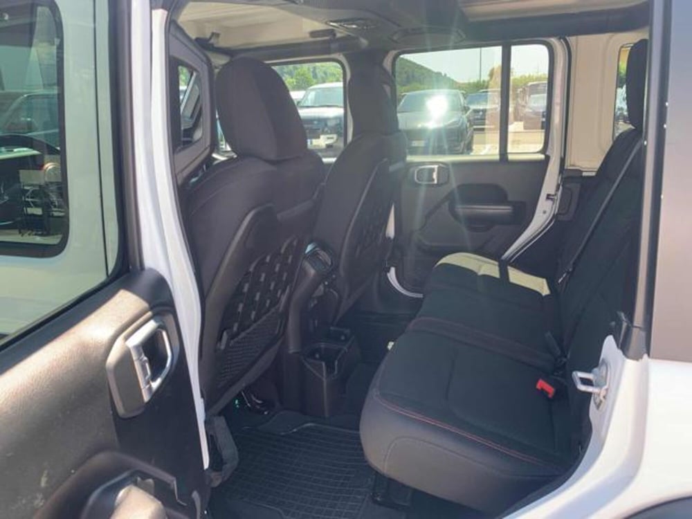Jeep Wrangler Unlimited usata a Lucca (5)
