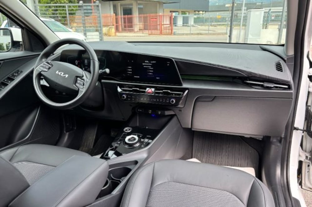 Kia Niro usata a Latina (9)