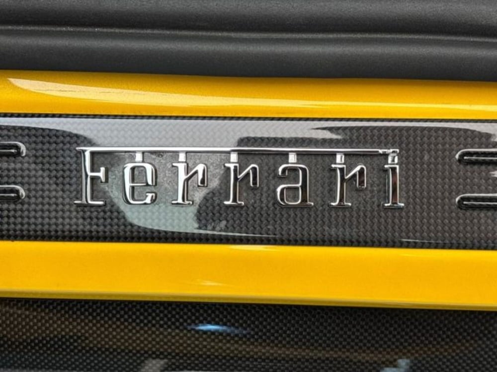 Ferrari 296 Coupé usata a Bologna (16)