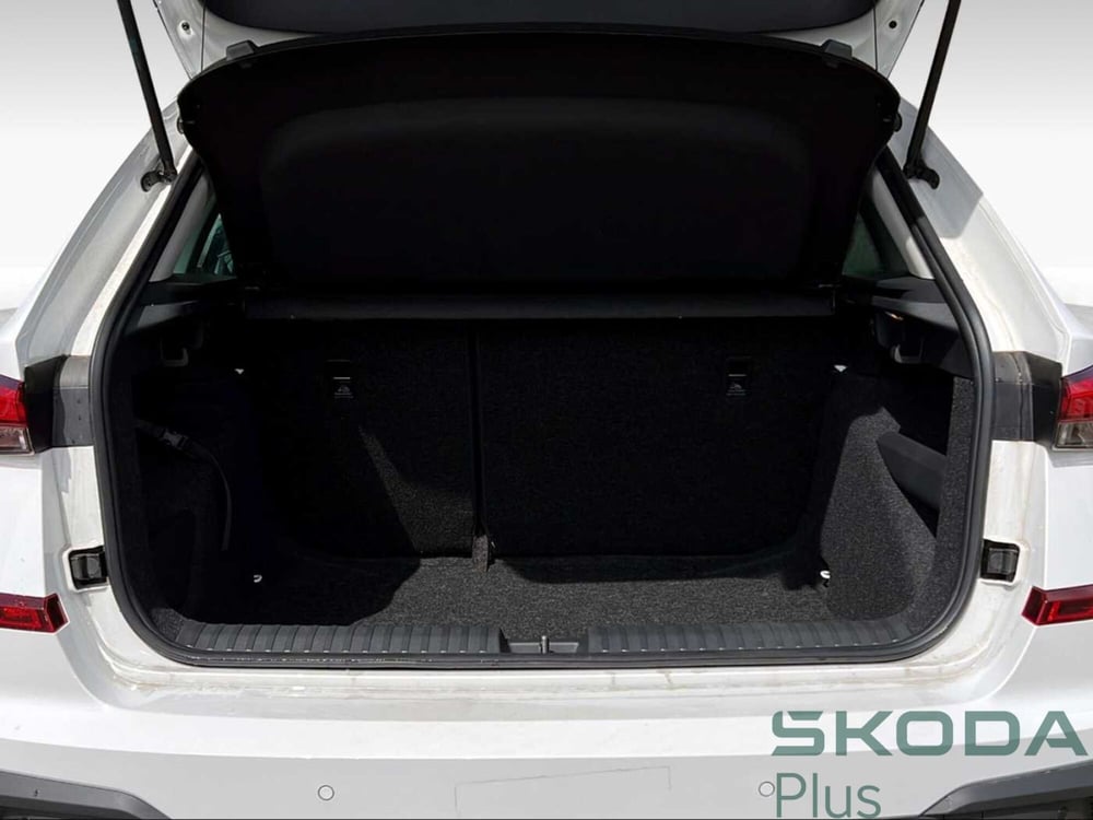 Skoda Kamiq nuova a Grosseto (14)