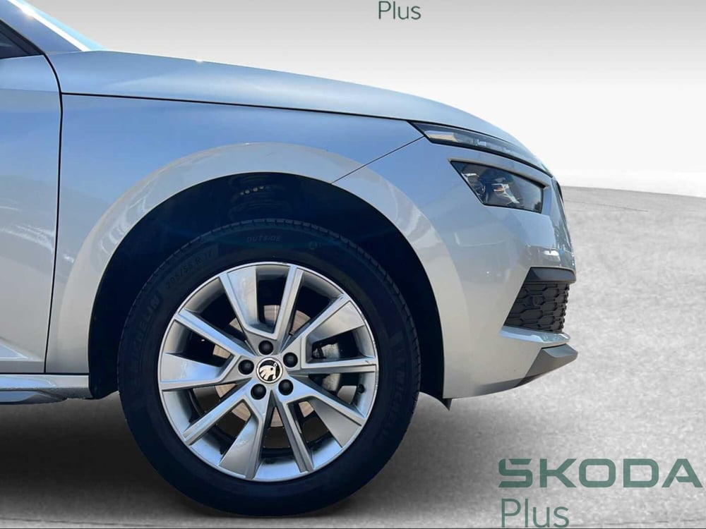 Skoda Kamiq usata a Grosseto (7)