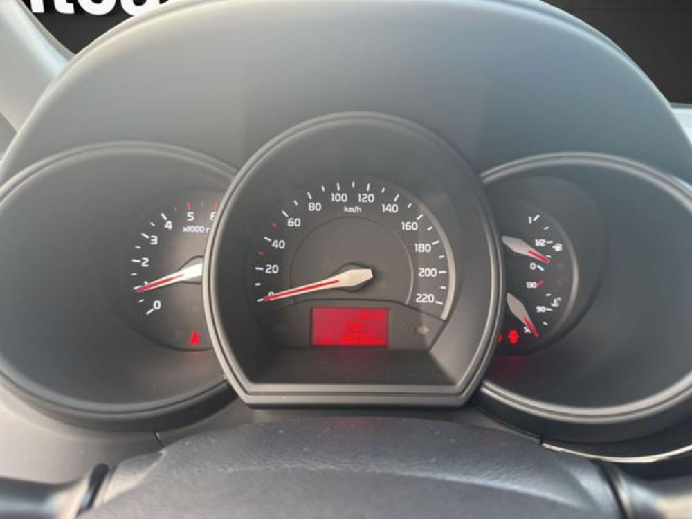 Kia Rio usata a Milano (10)