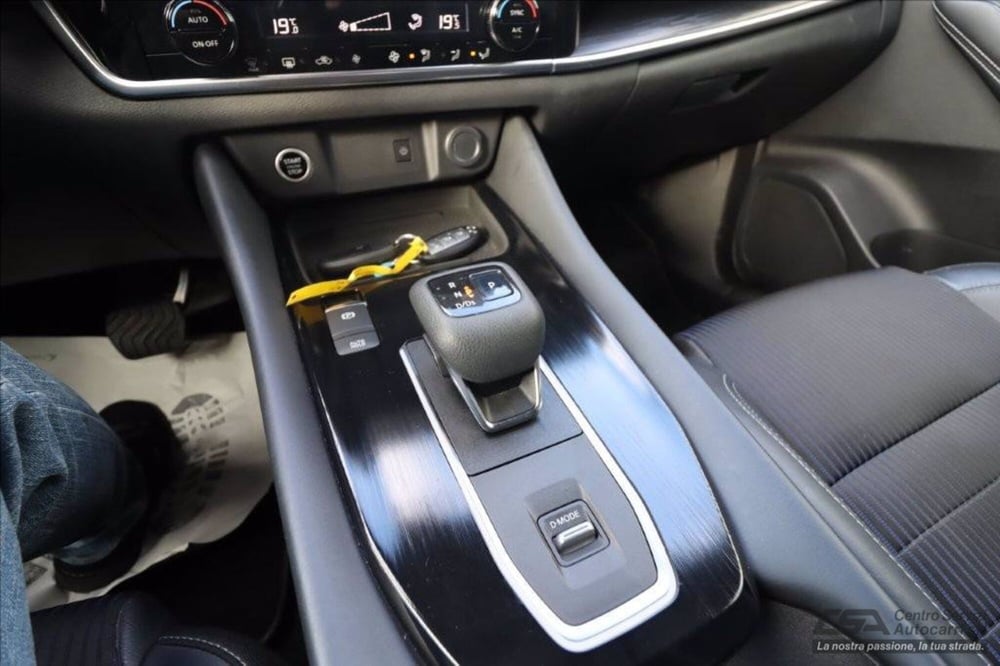 Nissan Qashqai usata a Bologna (11)