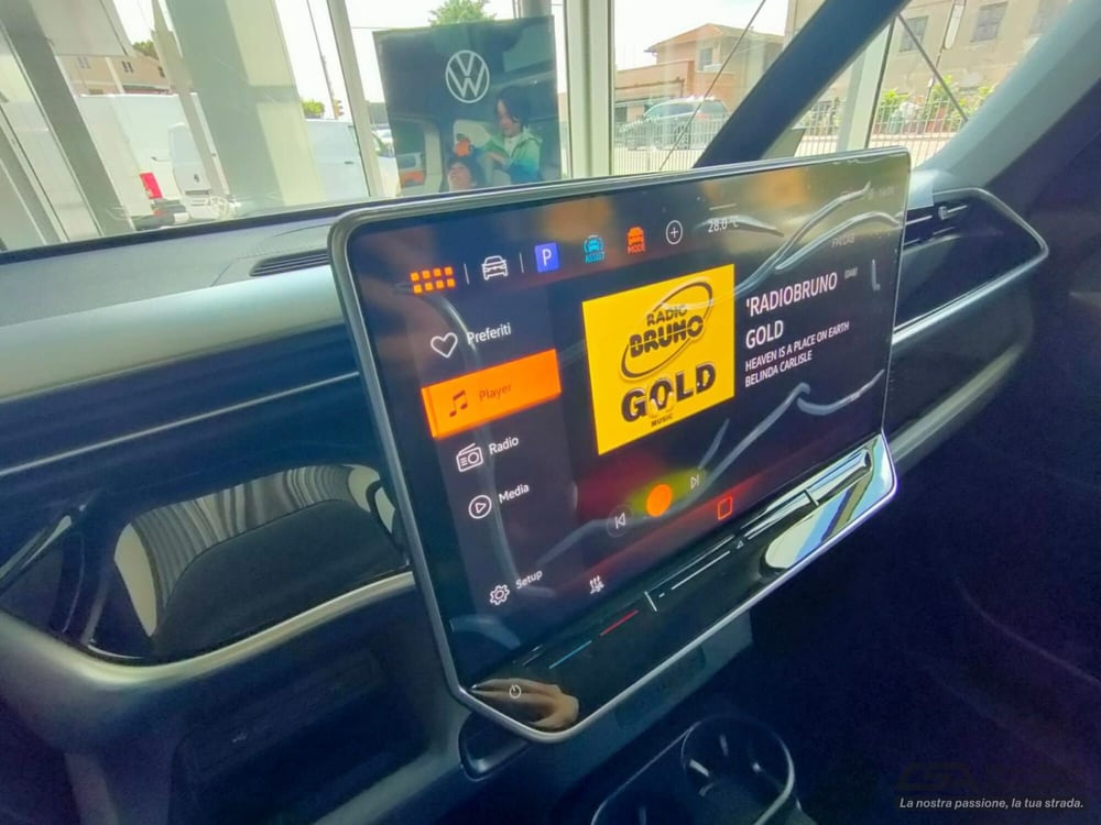 Volkswagen ID.Buzz nuova a Bologna (7)