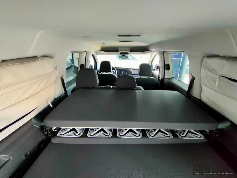 Volkswagen Caddy nuova a Bologna (2)