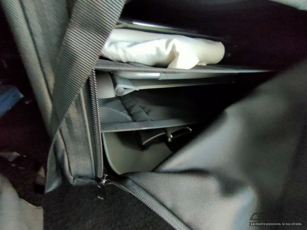 Volkswagen Caddy nuova a Bologna (6)
