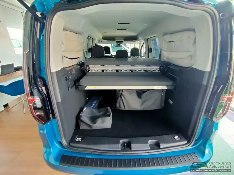 Volkswagen Caddy nuova a Bologna (7)