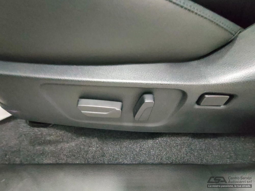 Isuzu D-Max Pick-up nuova a Bologna (7)