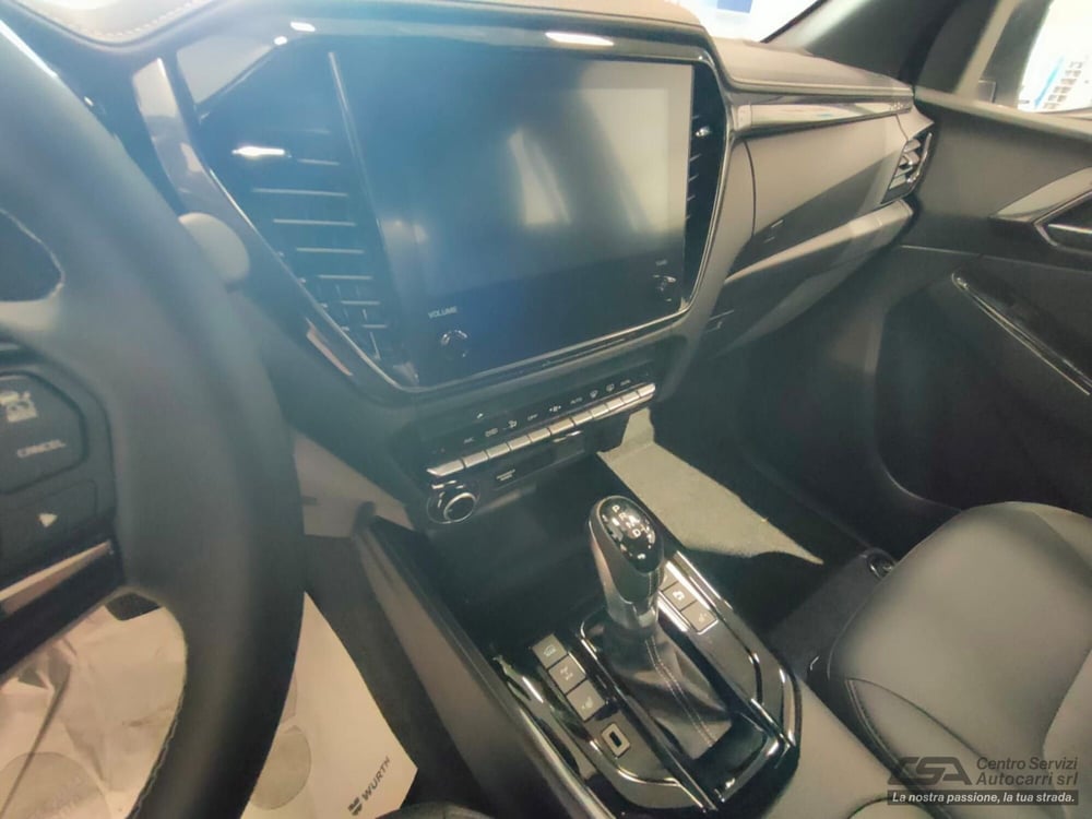 Isuzu D-Max Pick-up nuova a Bologna (9)