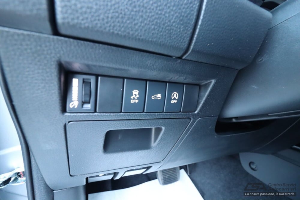 Isuzu D-Max Pick-up nuova a Bologna (11)