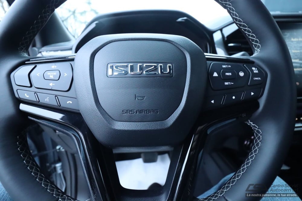 Isuzu D-Max Pick-up nuova a Bologna (14)