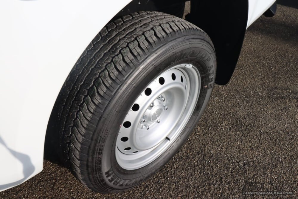 Isuzu D-Max Pick-up nuova a Bologna (12)
