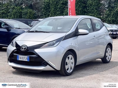 Toyota Aygo 1.0 VVT-i 69 CV 5 porte x-cool TSS del 2018 usata a Albano Laziale